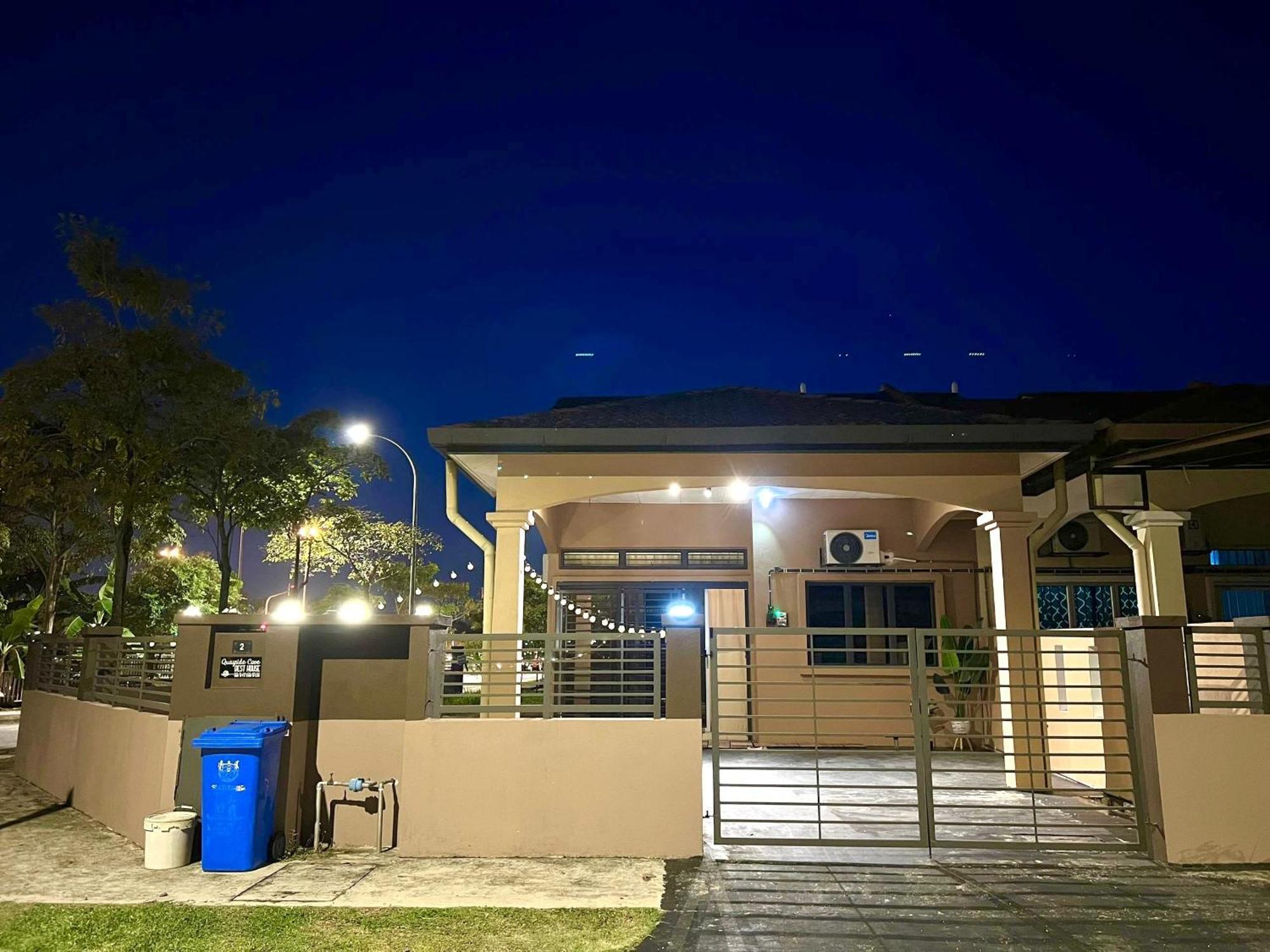 Quayside Cove Homestay - Corner House, Shah Alam Rimbayu Netflix Syok Tv Bbq ภายนอก รูปภาพ